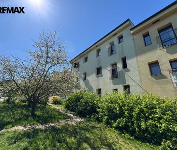 Pronájem bytu 1+kk v družstevním vlastnictví 28 m², Hostivice - Photo 2