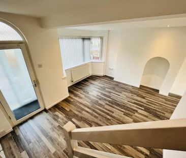 3 bedroom semi-detached house to rent - Photo 2