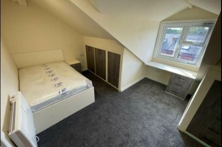 Student Houses in Leeds - Photo 3