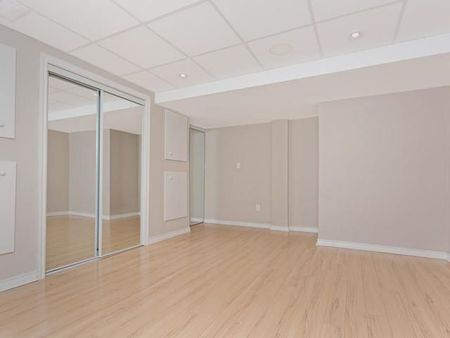 For Lease - 960 Philbrook Drive Unit# Lower, Milton, Ontario - Photo 5