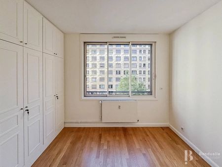 Rental Apartment Paris 16th Chaillot - Photo 4