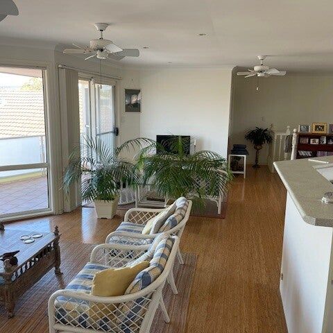 Ettalong Beach - Photo 1