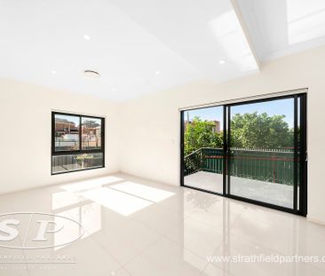 1/82 Highclere Avenue, Punchbowl NSW 2196 - Townhouse For Rent | Do... - Photo 1