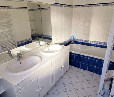 SAINT ERBLON - Maison d'habitation de 123 M² à proximité du centre ... - Photo 6