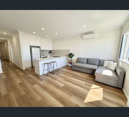 Unit 2/17 Auvergne Way, Old Bar, NSW 2430 - Photo 3