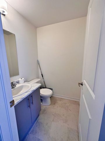 For Lease - 74 Chicago Lane, Markham, Ontario - Photo 5