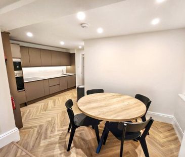 3 bedroom terraced house to rent - Photo 2