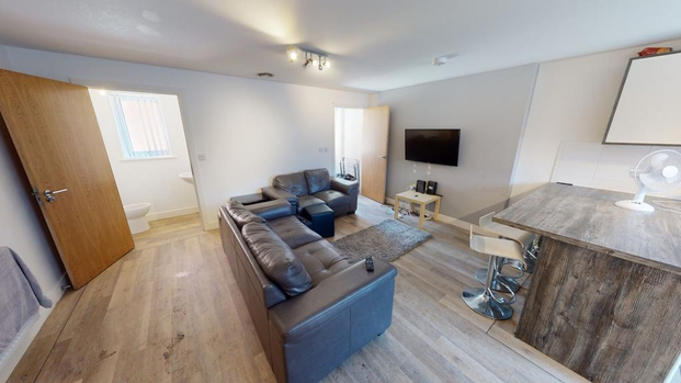 4 bedroom townhouse to rent - Photo 1