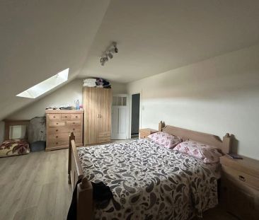 Duplex - Photo 4