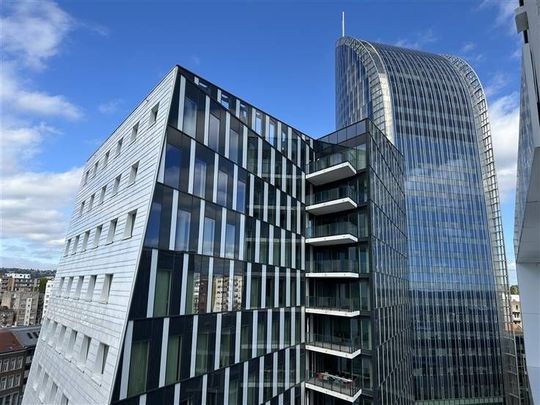 Appartement te huur - Photo 1