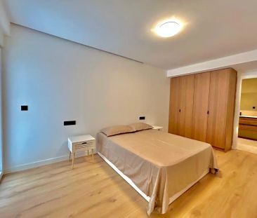 Piso de alquiler en Calle Fray Luis de Leon, 24, El Raval - Portes ... - Photo 1