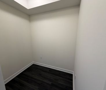 For Lease - 100 Eagle Rock Way Unit# 503, Vaughan, Ontario - Photo 2
