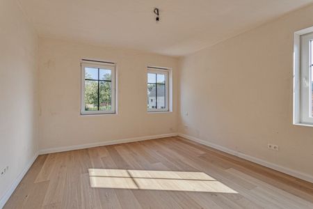 Ruime en kwalitatief afgewerkte nieuwbouw (HOB) met 3 ruime slpks op 412 m² te Olen ! - Foto 3