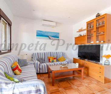 Country Property in Cómpeta, Inland Andalucia at the foot of the mo... - Photo 3