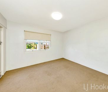 Retro style on the Brisbane river - just a short stroll to everything! - Photo 1