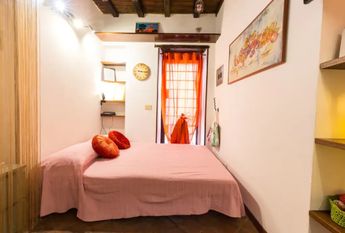 Vicolo del Cinque, Rome, Lazio 00153