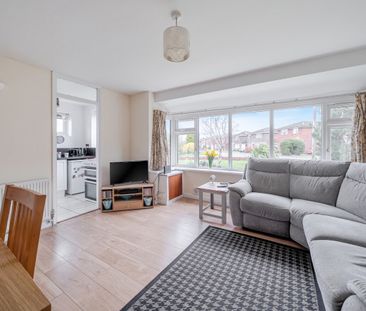 2 bedroom semi-detached bungalow to rent - Photo 2