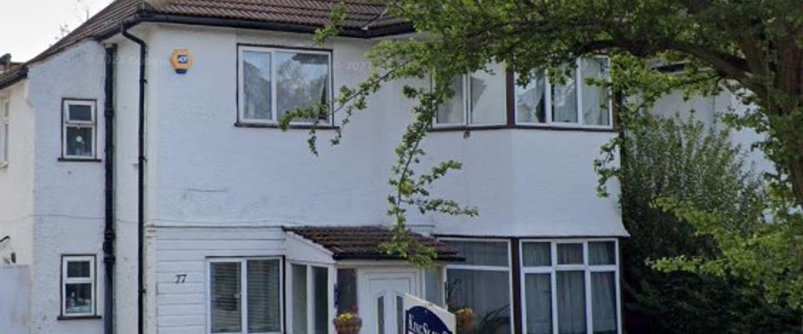 Templars Avenue Room 1A - Photo 1