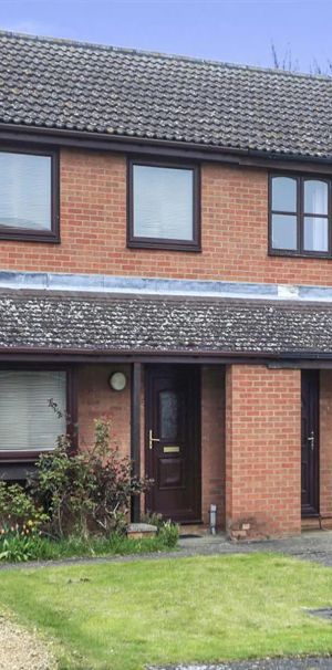 3 bedroom unspecified - Photo 1