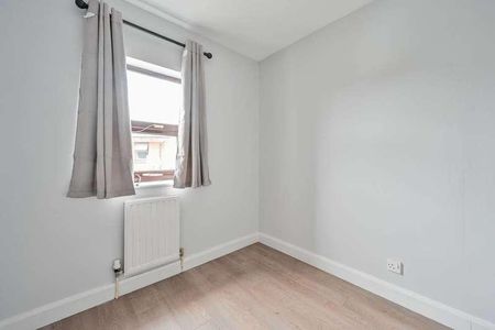 Goosander Way, Thamesmead, SE28 - Photo 4