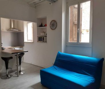 Location Appartement 1 pièce 18m² NIMES 30000 - Photo 4