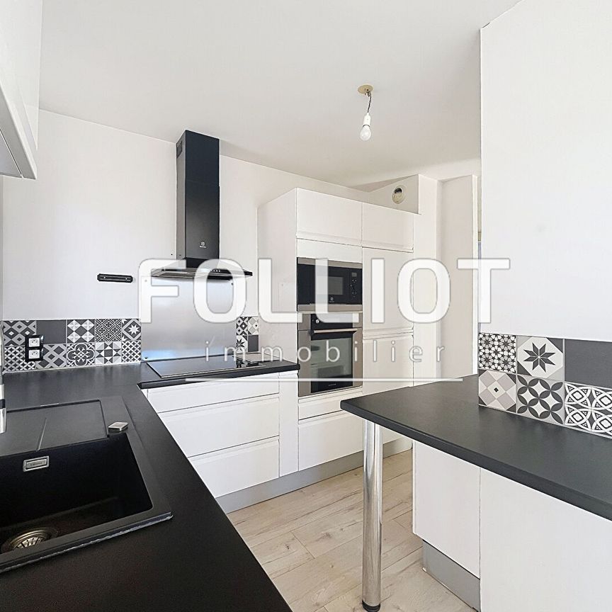 A LOUER Appartement Donville Les Bains 2 pièce(s) 46.46 m2 - Photo 1