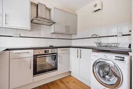 Studio to rent - Photo 4