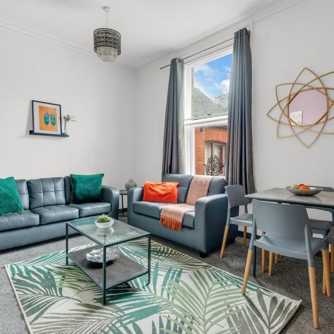 5 bedroom flat to rent - Photo 1