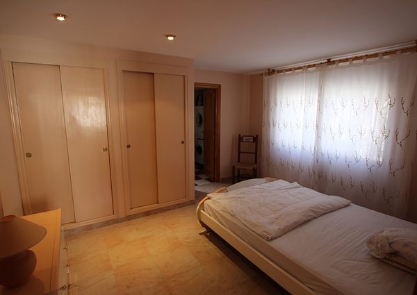 2 Bedrooms Villa in Albir