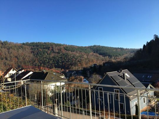 Helle 2-Zimmer-Wohnung mit Südbalkon und großem Garten - Photo 1