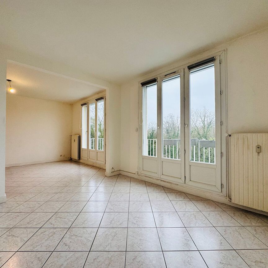 Location Appartement 4 pièces 74m² - Photo 1