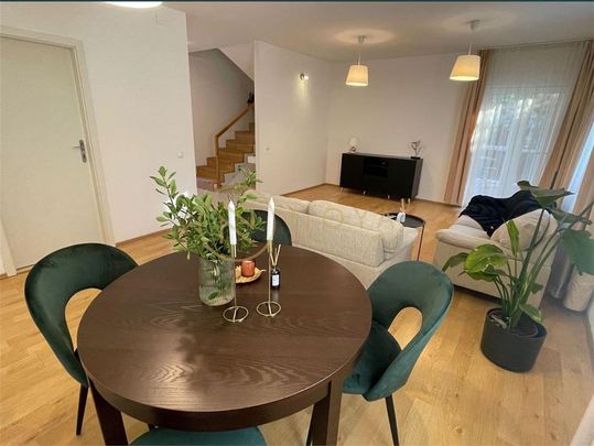 Vila 4 camere de inchiriat parcare - Fotografie 1