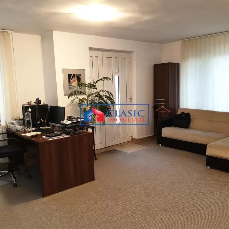 Inchiriere apartament 3 camere in vila in Andrei Muresanu- zona Piata Engels - Photo 1