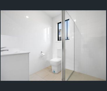 TWO BEDROOM GRANNY FLAT! - Photo 4