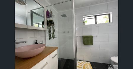 TOWNHOUSE – ACROSS FROM THE BEACHFRONT - Photo 4