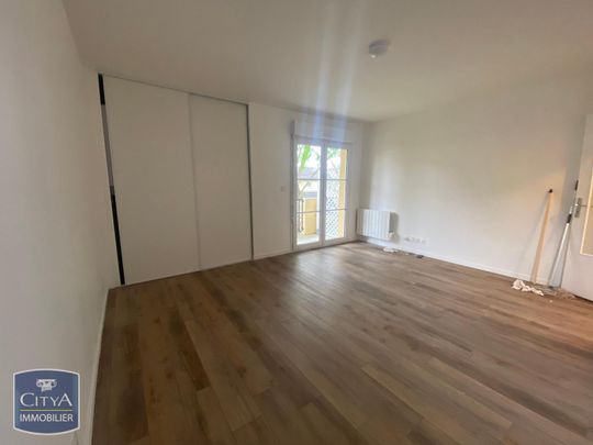 Location Appartement 1 pièce 26m² ST GERMAIN LES ARPAJON 91180 - Photo 1