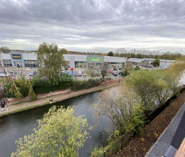 The Wharf, Altrincham - Photo 2