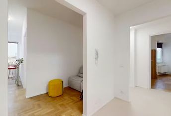 Corso Milano, Padova, Veneto 35139