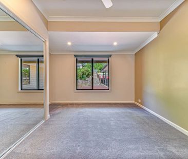 Comfort, Convenience & Lifestyle in Prime North Bendigo Location - Photo 4