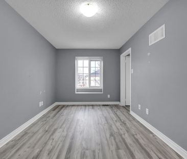 For Lease - 45 Salmon Way, Whitby, Ontario - Photo 6