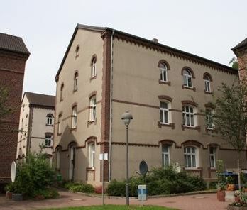 Wenn es einmal zu eng wird, haben wir die passende Wohnung. - Foto 1