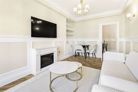 Newly renovated 1 bedroom apartment in an attractive mansion block with porter. Enviably located in the heart of Westminster. - Photo 3