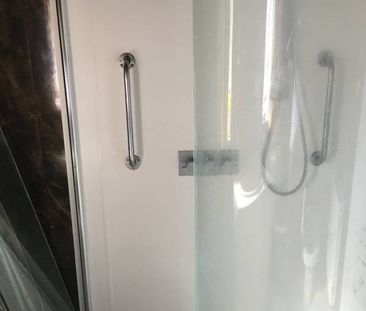 Room in a Shared House, Marlow Road, BN2 - Photo 6