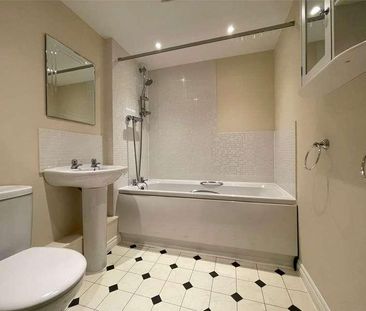 Richmond Court, Exeter, EX4 - Photo 6