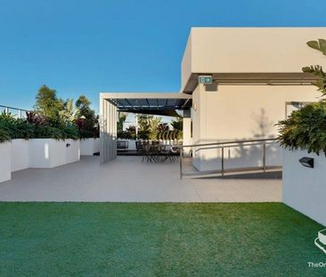 Modern 1-Bedroom Apartment in The Link, Nundah â Prime Location &... - Photo 6