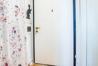 Студия возле метро Brenta