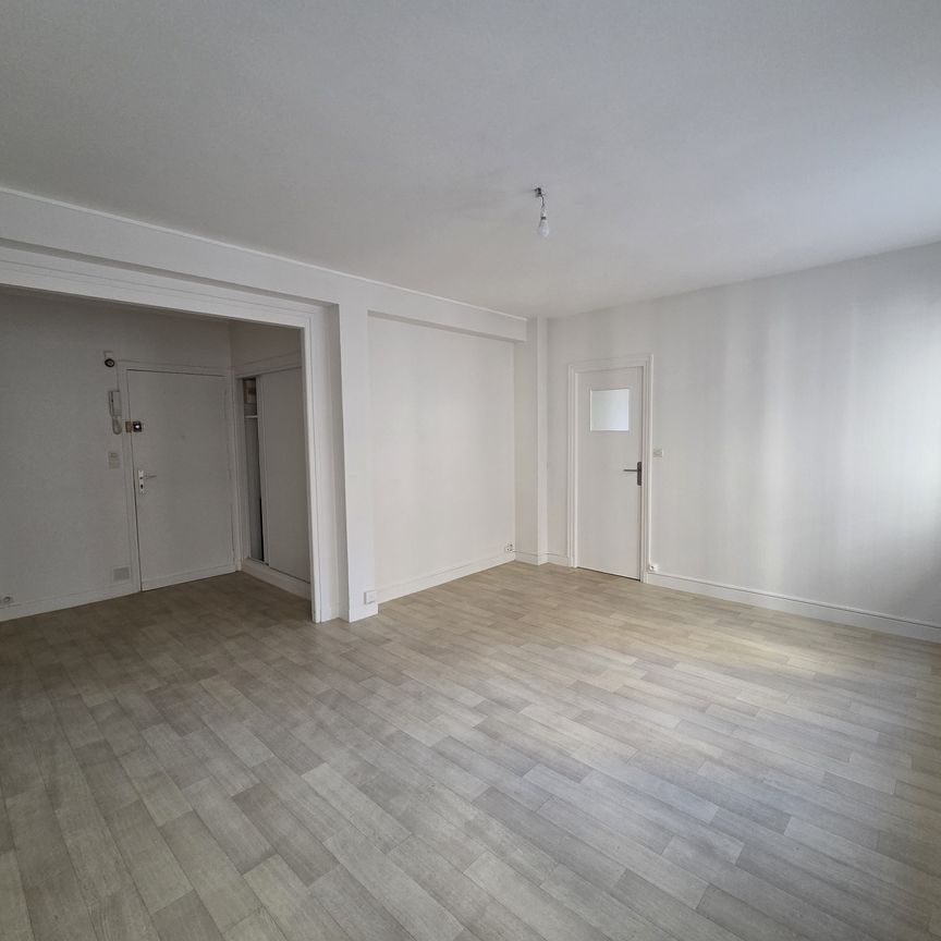 Location Appartement 3 pièces 61m² REIMS 51100 - Photo 1