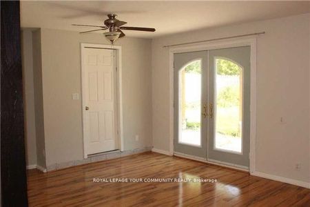 For Lease - 303 Kenwood Avenue, Georgina, Ontario - Photo 2