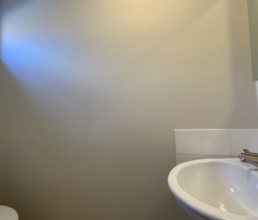 Hunt Court, York - Photo 6