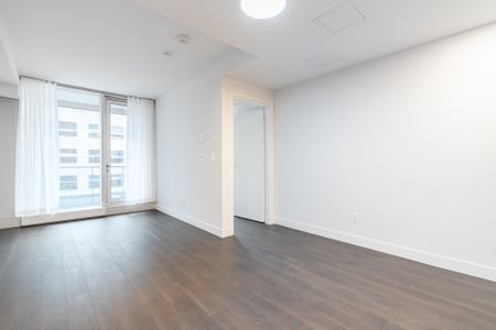 Boul. René-Lévesque O., H3G 0H6, Montréal - Photo 2